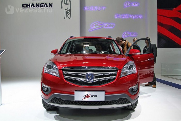 Miért büdösek a kínai autók? 6 | Vezess Elsőre Qashqai-nak néznénk