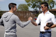 Cristiano Ronaldo megvette a világ legdrágább új autóját 4