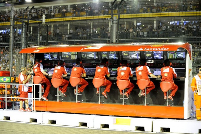 F1: Alonso már csak Vettel pechjére vár 7 | Vezess F1: Alonso már csak Vettel pechjére vár 7