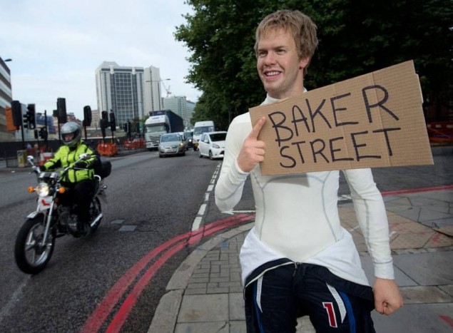 F1: Versenyző vagy horrorfilmbe illő zombi? 6 | Vezess viasz-Vettel stoppol Londonba