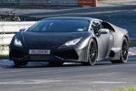 A Nürburgringen körözött az új Lamborghini 10