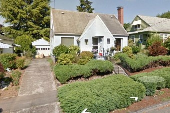 Elhunyt, de a Google Utcaképben tovább él