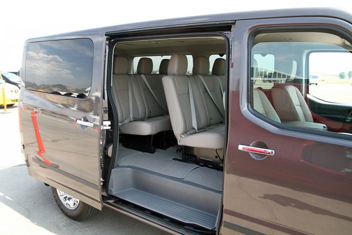 Kötelező Nissan-nal taxizni? 11 | Vezess Akár 12 személyes is lehet.