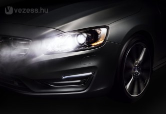 Rászáll az autók lámpáira a rendőrség