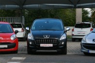 Újonnan elég ritka autó a Peugeot 3008. A francia crossover használtan sem gyakori vagy olcsó, de megéri az árát