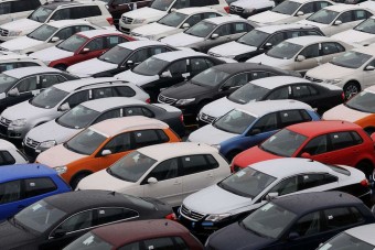 Ford - Škoda harc a piacon