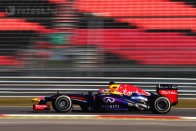 Vettel: Még nem kapcsoltuk be a kipörgésgátlót! 84