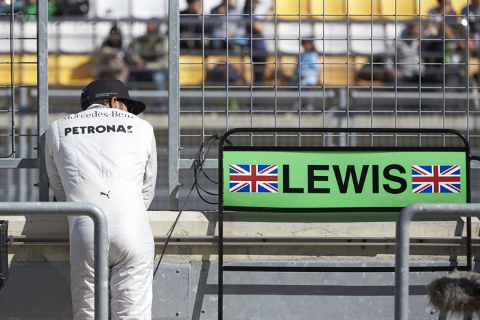 F1: Hamilton először élvezte a pénteket 87 F1: Hamilton először élvezte a pénteket 87