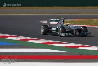 F1: Hamilton másodszorra is verte Vettelt 64