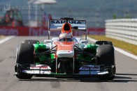 F1: Hamilton először élvezte a pénteket 61