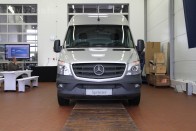 Nagykorú lett: Mercedes Sprinter 12