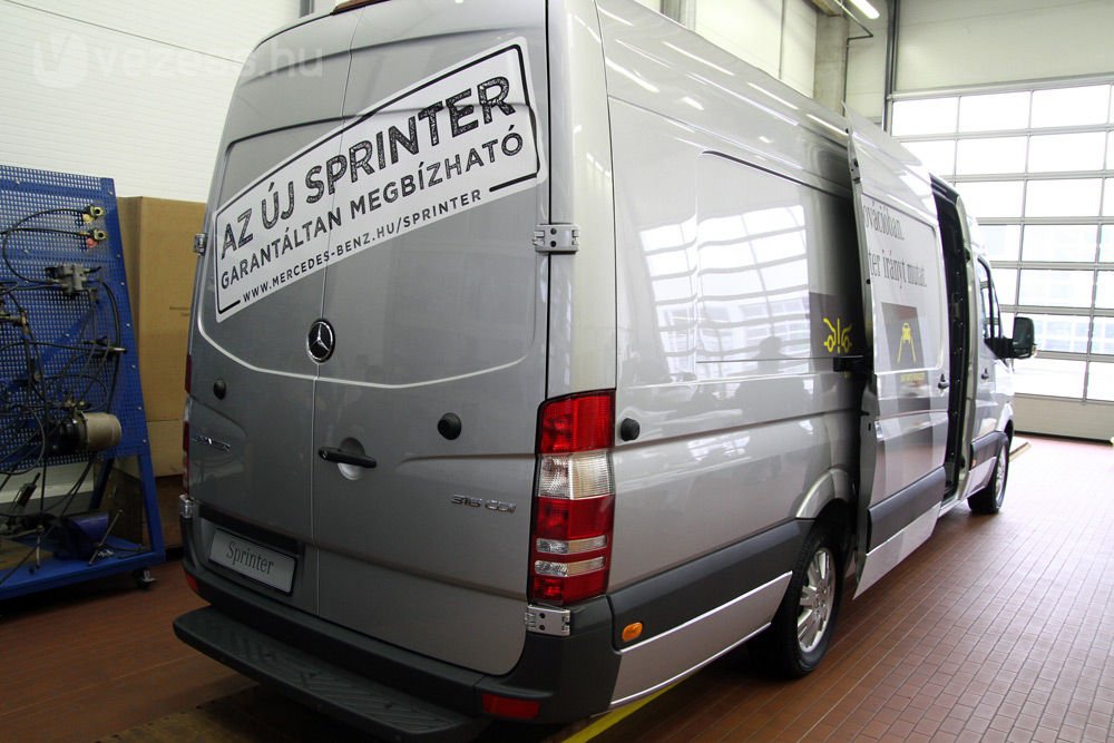 Nagykorú lett: Mercedes Sprinter 8