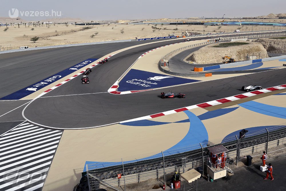 F1: Bahreinben tesztelnek majd a csapatok 3