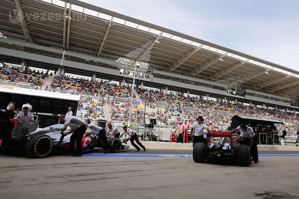F1: Óramű pontossággal működött a Sauber 22