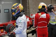 F1: Räikkönen kifogyott a gumikból 43