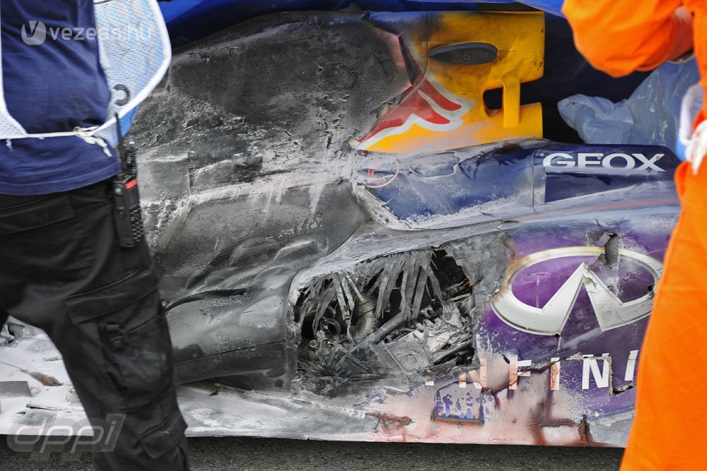 F1: Vettelnek mázlija volt a biztonsági autóval 17