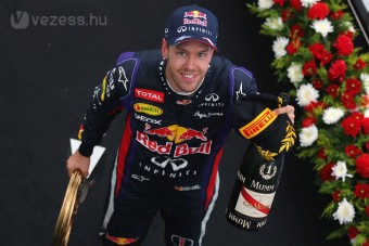 F1: Még nem hűtik a pezsgőt a Red Bullnál