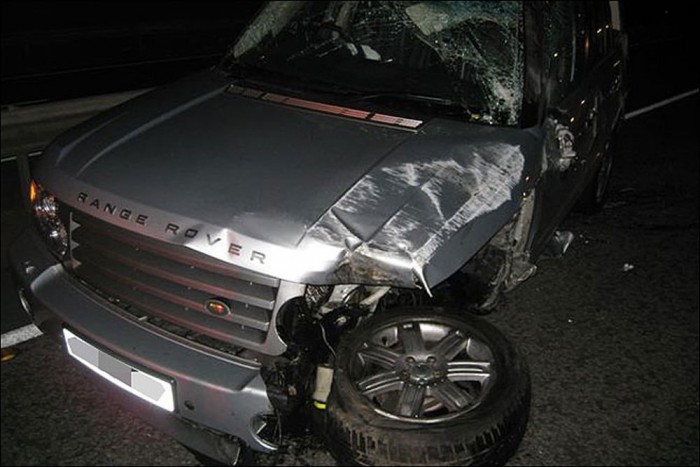 Törik az autót a celebek, mint a ropit 8 | Vezess Törik az autót a celebek, mint a ropit 8