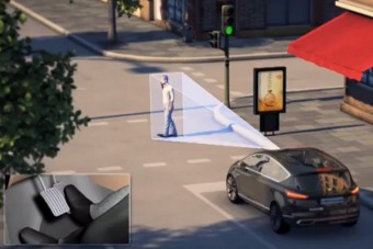 Magától parkol, nem gázol a jövő Fordja