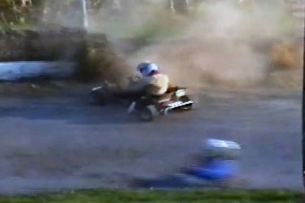 Ezt a kanyart bizony nehéz bevenni