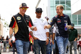 F1: Räikkönen is Vettelt dicséri