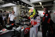 F1: Példátlan büntetés az időmérő után 48