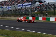 F1: Webber megverte Vettelt 49