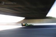F1: Räikkönen hülyére kereste magát a Lotusszal 57