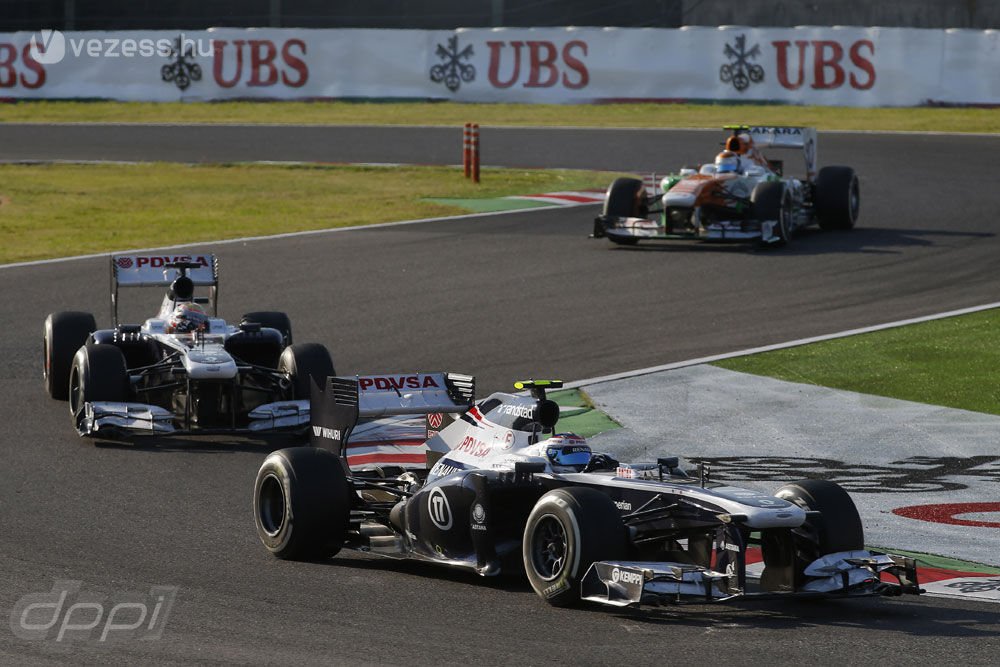 F1: Maldonado az utolsó körben is nekimegy bárkinek 25