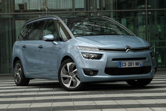 Teherűrhajó a családnak