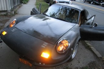 Hogyan tegyünk tönkre egy tökéletes sportkocsit?