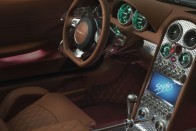 Lotus motort kap a Spyker új modellje 26