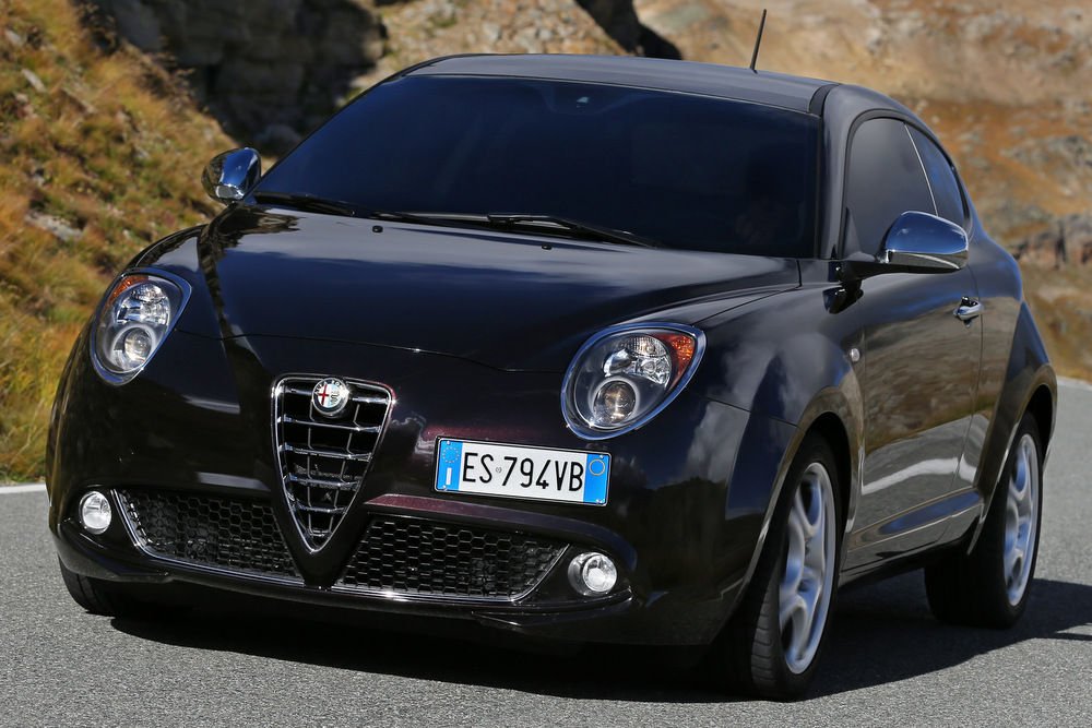 Új motorokkal támad az Alfa Romeo 13