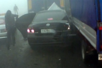 Tömegbaleset az autópályán