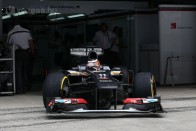 F1: Alonso csak a pontszerzésre hajt 56