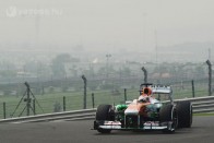 F1: Alonso csak a pontszerzésre hajt 64