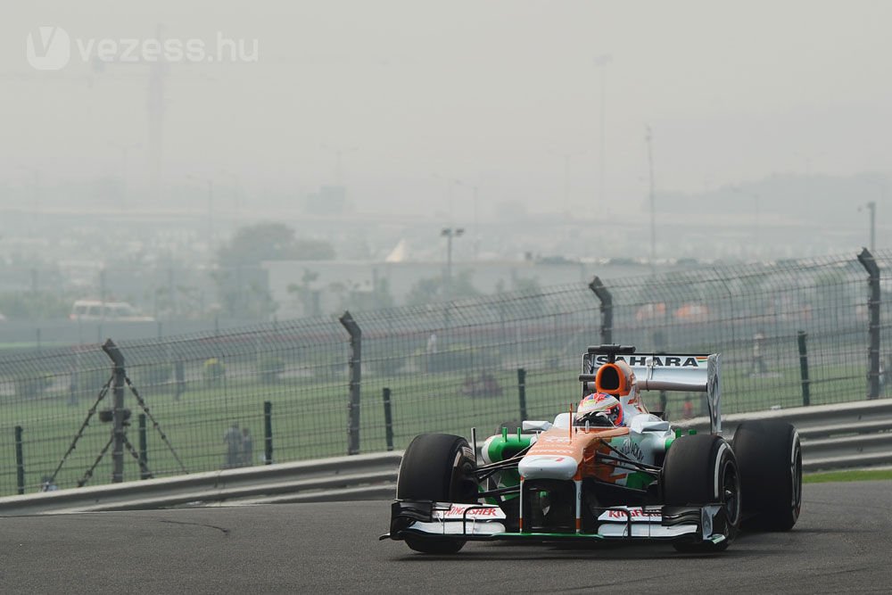 F1: Alonso csak a pontszerzésre hajt 28