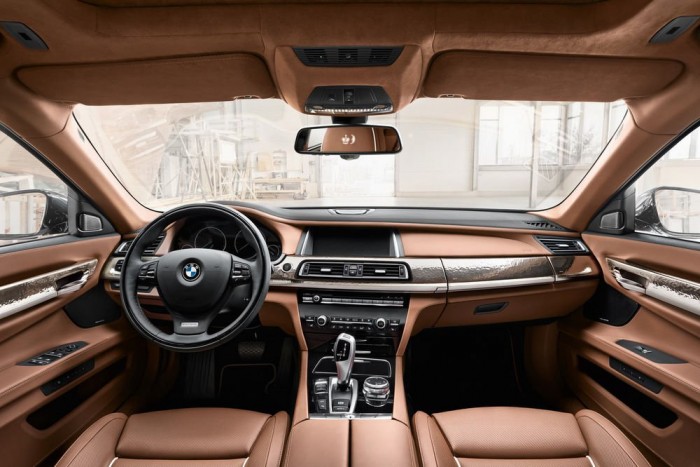 Ezüstözött BMW, nem a gagyi fajtából 8