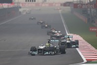 F1: A Lotus bocsánatot kért a trágárkodásért 57