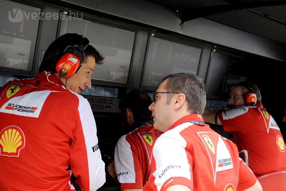 F1: Óvatosan büntették Vettelt 31