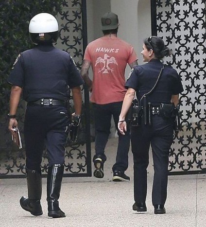 David Beckham csúnyán megtörte Range Roverét 6