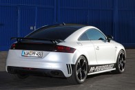 Erősebb, szenesebb az Audi TT RS 35