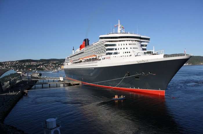 Top 10: A legdrágábban közlekedő járművek 7 | Vezess Top 10: A legdrágábban közlekedő járművek 7