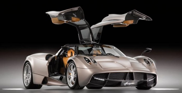 Akinek 600 millió áll az udvarán 6