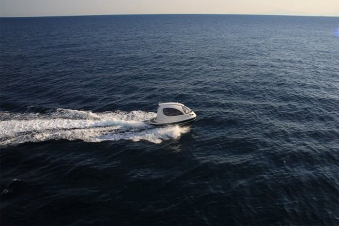 Úszó űrkapszula gazdagoknak 7