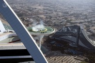 F1: Felhőkarcoló tetején égetett gumit a Red Bull 7