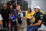 F1: Versenyengedélyt kapott a Red Bull-tini 18