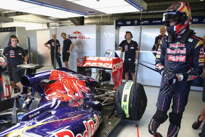 F1: Versenyengedélyt kapott a Red Bull-tini 6