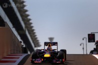 F1: Esés-kelés, Vettel az élen 46