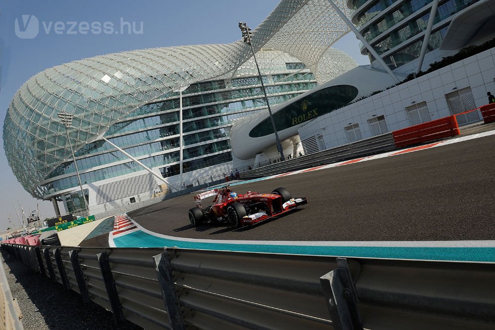 F1: Vettelék megint a Mercedesek előtt 6